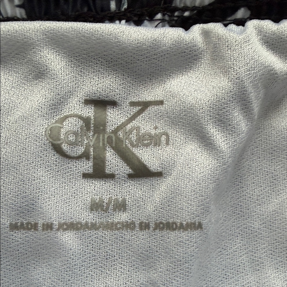 Calvin Klein Women's Athletic Shorts in Monochrome Pattern - Picture 3 of 4
